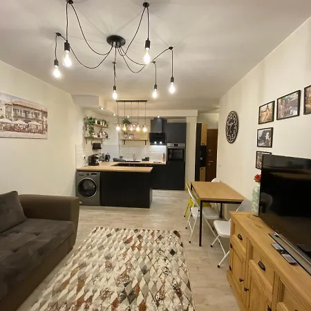 Habitat Sea View * וארנה